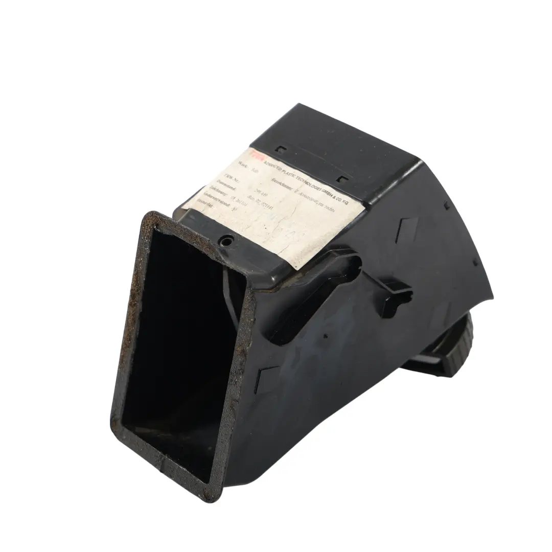 Dashboard Air Vent Grlle Nozzle Left N/S to Volkswagen Transporter T5 with Part number 7H0815706A Volkswagen Transporter T5 Dashboard Air Vent Grlle Nozzle Left N/S - SKU 7H0815706A - Part number 7H0815706A