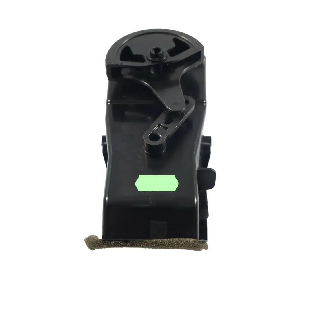 Front Dashboard Air Vent Centre Right O/S to Volkswagen Transporter T5 with Part number 7H0815706E Volkswagen Transporter T5 Front Dashboard Air Vent Centre Right O/S - SKU 7H0815706E - Part number 7H0815706E