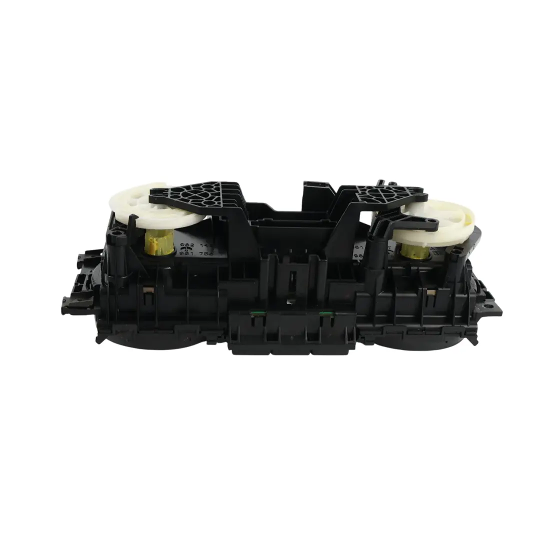 Interruttore Controllo A/C Riscaldamento per Volkswagen Transporter T5 con numero di parte 7H0820045AL Volkswagen Transporter T5 Interruttore Controllo A/C Riscaldamento - SKU 7H0820045AL - Numero di parte 7H0820045AL