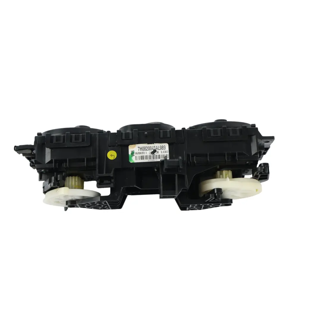 Interruttore Controllo A/C Riscaldamento per Volkswagen Transporter T5 con numero di parte 7H0820045AL Volkswagen Transporter T5 Interruttore Controllo A/C Riscaldamento - SKU 7H0820045AL - Numero di parte 7H0820045AL