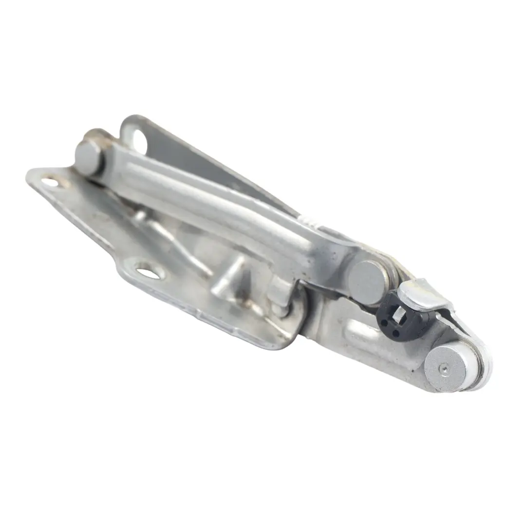 Cerniera Cofano Motore Destra Argento Reflex A7W per Volkswagen Transporter T5 con numero di parte 7H0823302D Volkswagen Transporter T5 Cerniera Cofano Motore Destra Argento Reflex A7W - SKU 7H0823302D-RES - Numero di parte 7H0823302D