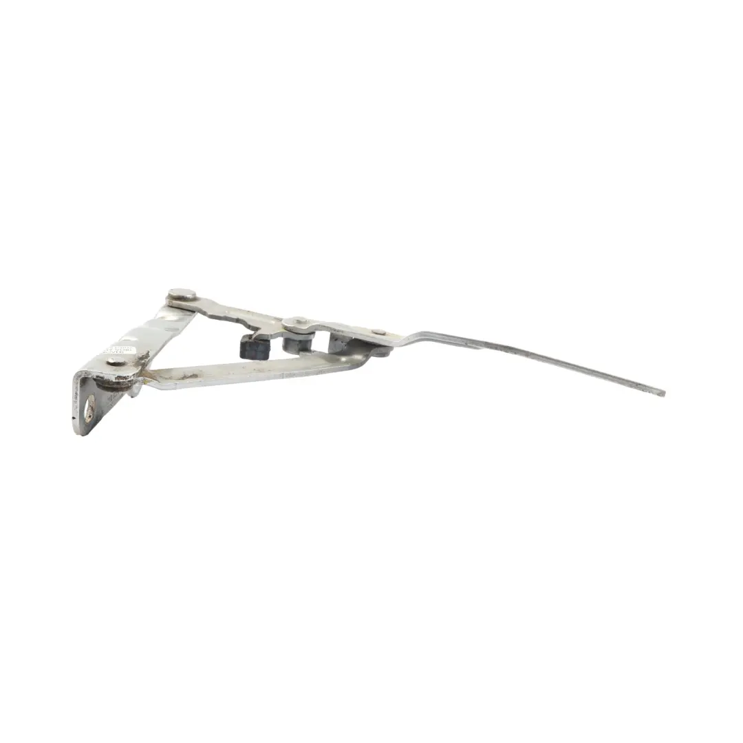 Zawias Maski Prawy Srebrny Reflex Silver A7W do Volkswagen Transporter T5 o numerze 7H0823302D Volkswagen Transporter T5 Zawias Maski Prawy Srebrny Reflex Silver A7W - SKU 7H0823302D-RES - Numer Części 7H0823302D