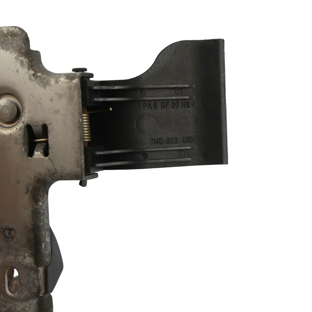 Serratura Chiusura Cofano per Volkswagen T5 Transporter con numero di parte 7H0823480E Volkswagen T5 Transporter Serratura Chiusura Cofano - SKU 7H0823480E - Numero di parte 7H0823480E