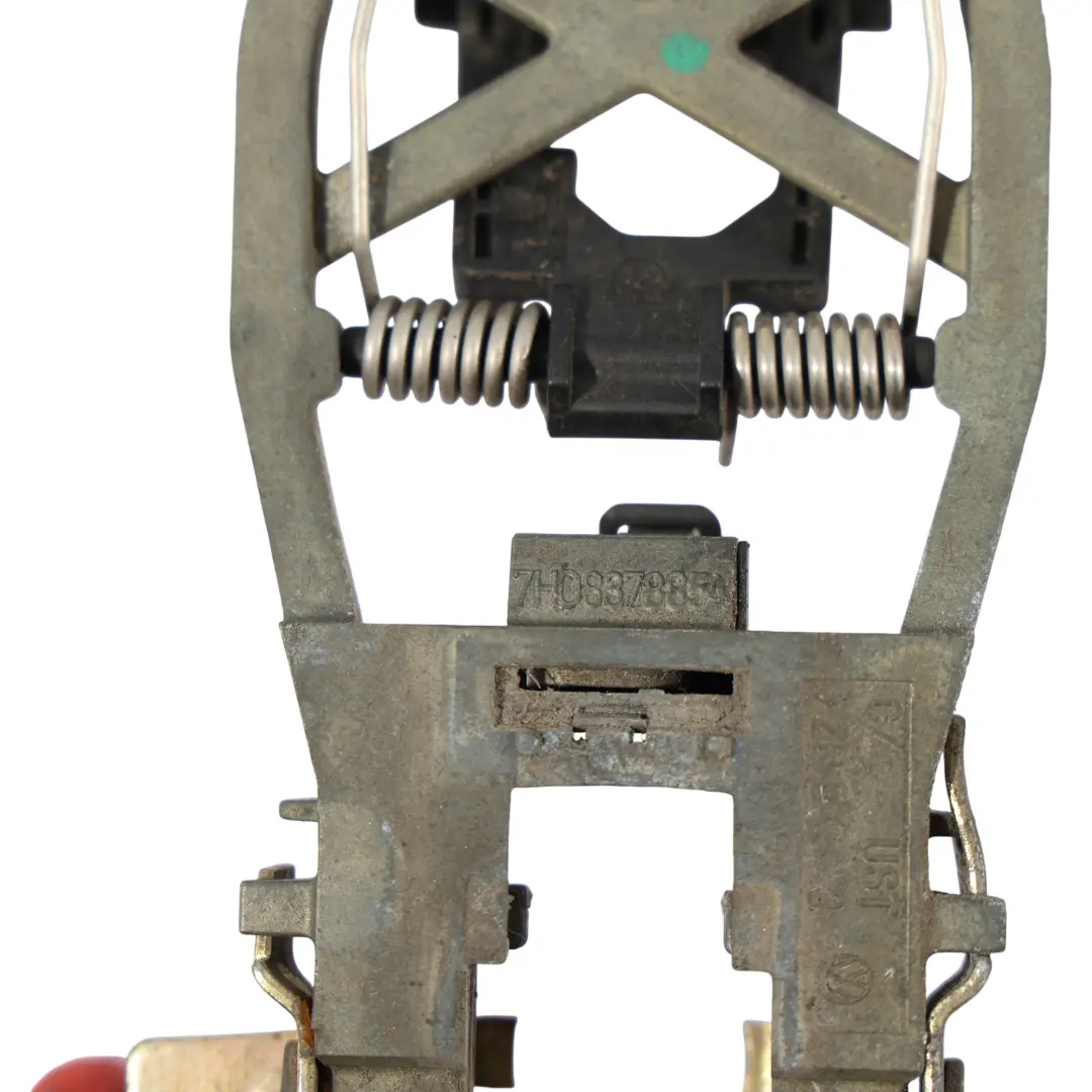Volkswagen Transporter T5 Supporto Maniglia Porta Anteriore Sinistro - SKU 7H0837885A - Numero di parte 7H0837885A