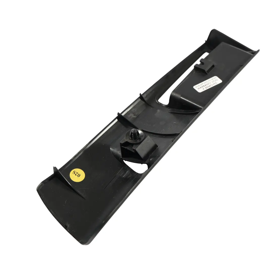 Porta Scorrevole Destra Maniglia Copertura per Volkswagen Transporter T5 con numero di parte 7H0843188 Volkswagen Transporter T5 Porta Scorrevole Destra Maniglia Copertura - SKU 7H0843188 - Numero di parte 7H0843188