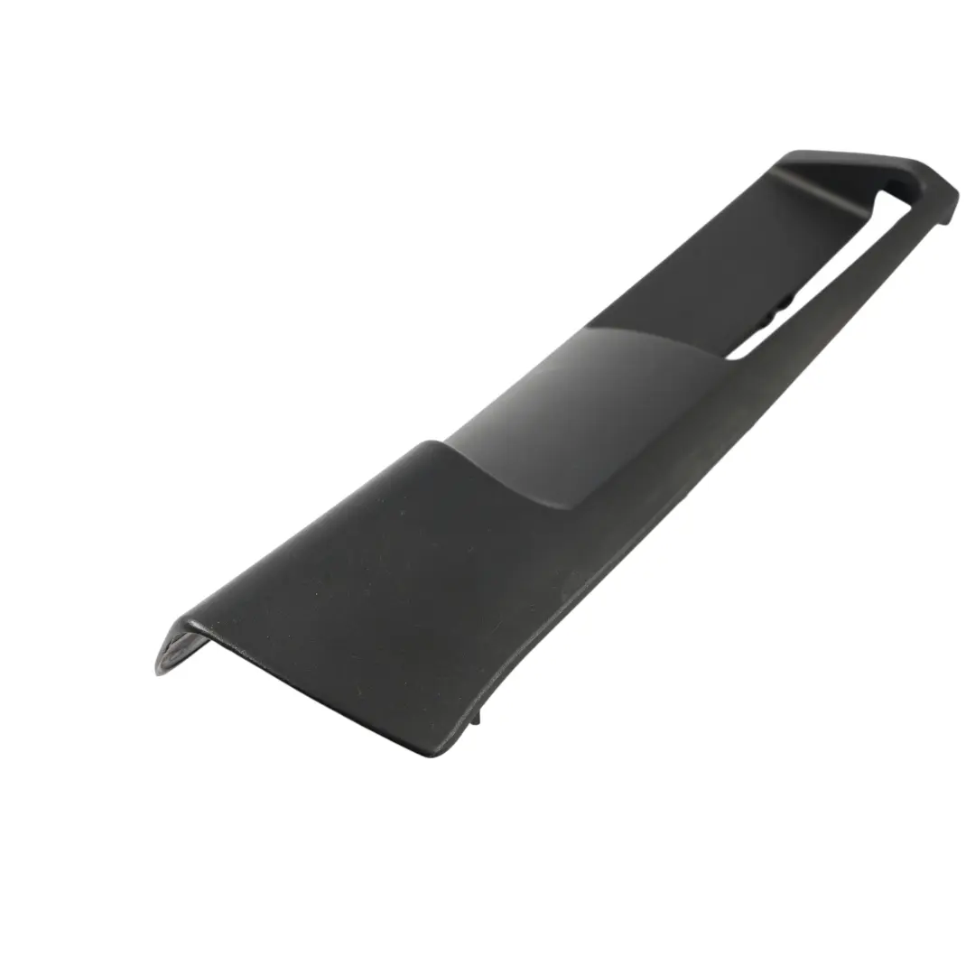 Porta Scorrevole Destra Maniglia Copertura per Volkswagen Transporter T5 con numero di parte 7H0843188 Volkswagen Transporter T5 Porta Scorrevole Destra Maniglia Copertura - SKU 7H0843188 - Numero di parte 7H0843188