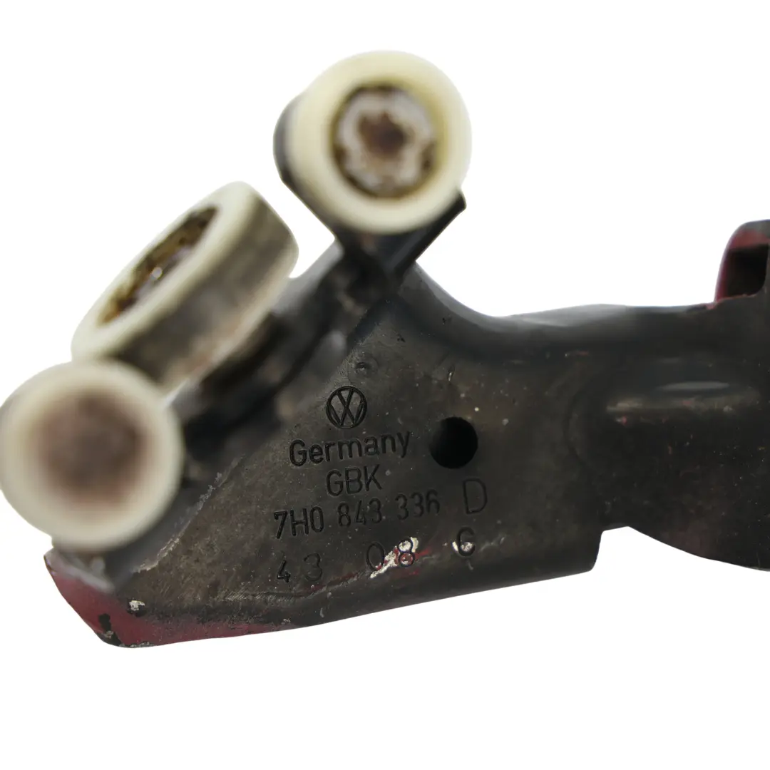 Volkswagen Transporter T5 Schiebetür Mittlere Führungsrolle Rechts - SKU 7H0843336D - Teilenummer 7H0843336D