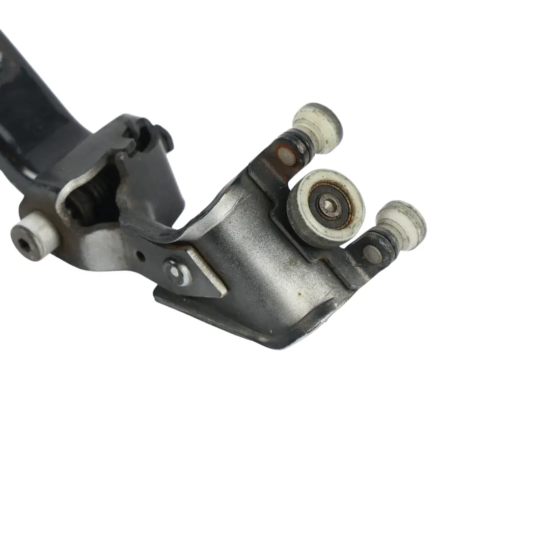 Galet Guide Porte Coulissante Droite pour Volkswagen Transporter T5 à propos du numéro de pièce 7H0843336E Volkswagen Transporter T5 Galet Guide Porte Coulissante Droite - SKU 7H0843336E - Numéro de pièce 7H0843336E