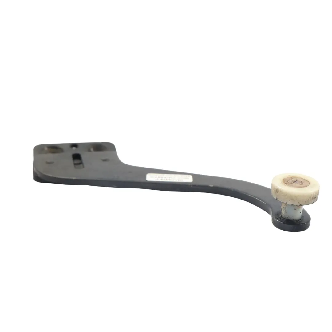 Volkswagen Transporter T5 Staffa Rullo Porta Superiore Sinistra - SKU 7H0843435P - Numero di parte 7H0843435P