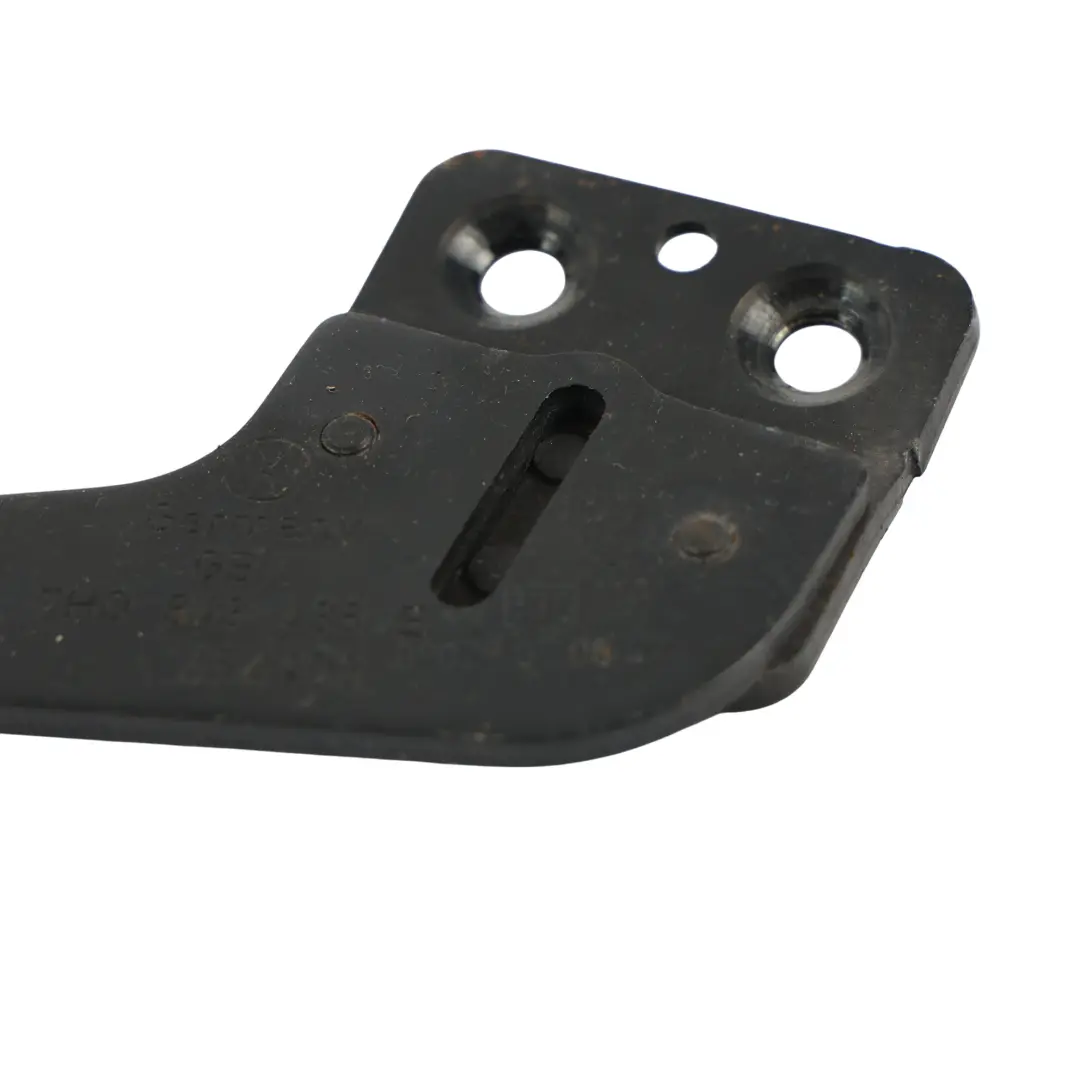 Rullo Porta Scorrevole Superiore Destro per Volkswagen Transporter T5 con numero di parte 7H0843436E Volkswagen Transporter T5 Rullo Porta Scorrevole Superiore Destro - SKU 7H0843436E - Numero di parte 7H0843436E