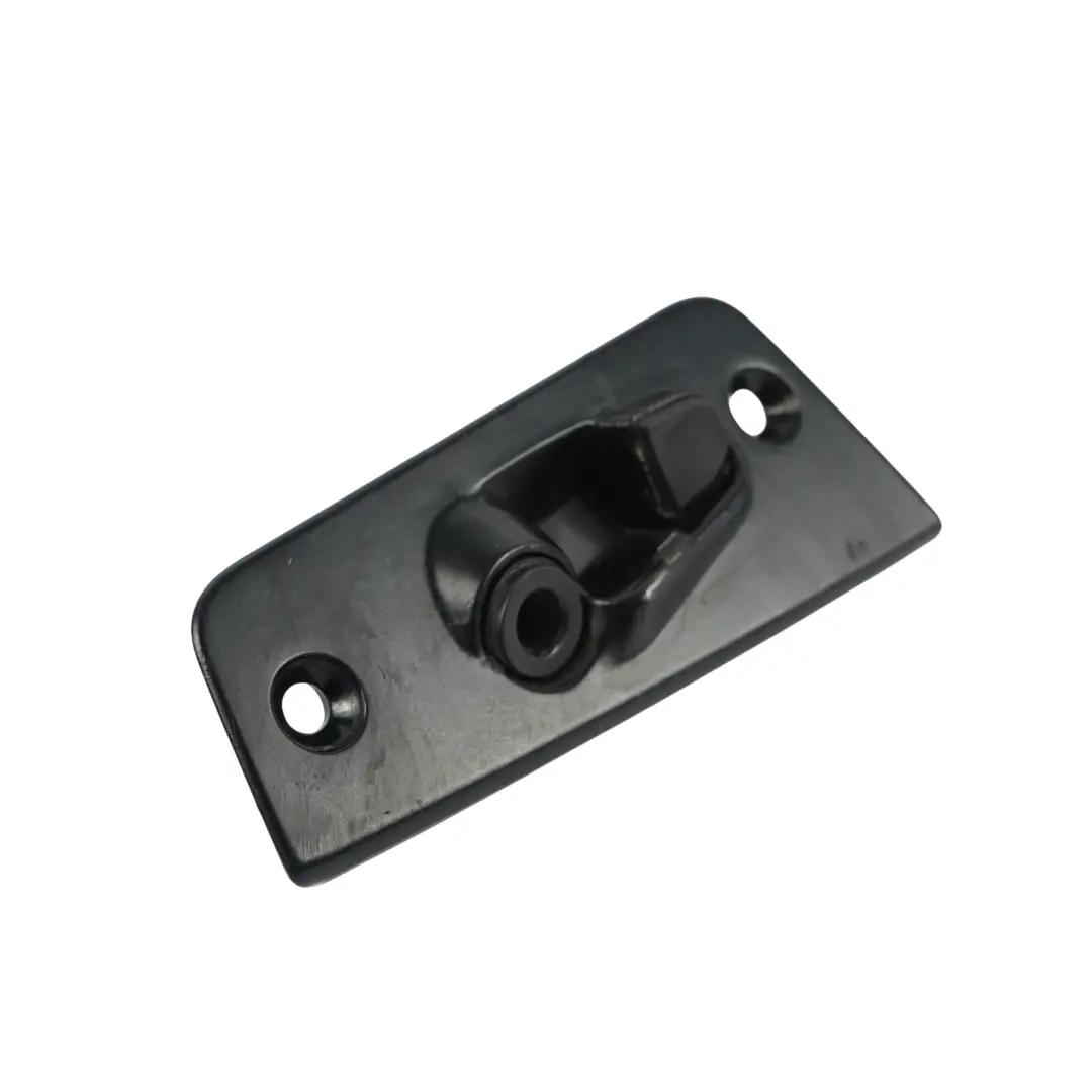 Plaque Gâche Porte Coulissante Droite pour Volkswagen Transporter T5 à propos du numéro de pièce 7H0843640F Volkswagen Transporter T5 Plaque Gâche Porte Coulissante Droite - SKU 7H0843640F - Numéro de pièce 7H0843640F