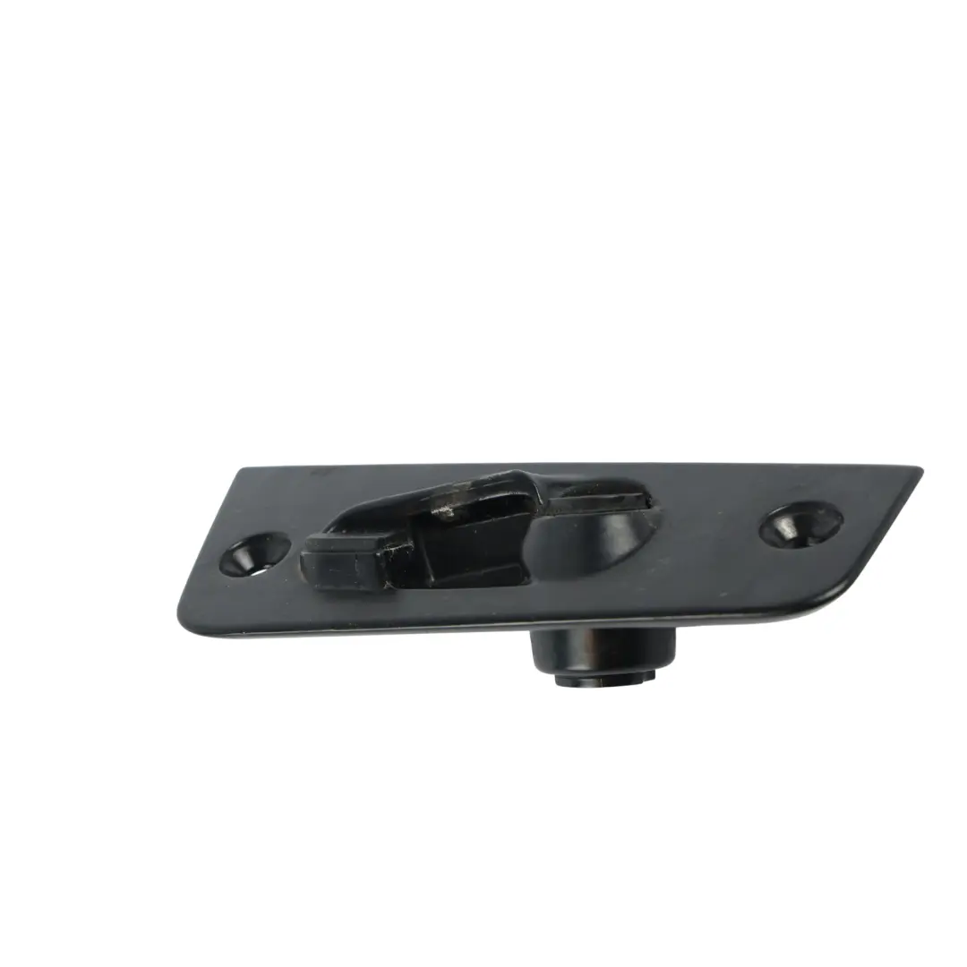 Sliding Door Striker Catch Plate Right O/S to Volkswagen Transporter T5 with Part number 7H0843640F Volkswagen Transporter T5 Sliding Door Striker Catch Plate Right O/S - SKU 7H0843640F - Part number 7H0843640F