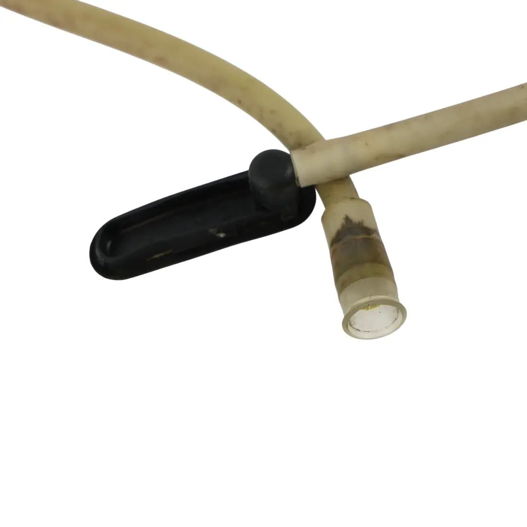 Tuyau Drainage Porte Coulissante pour Volkswagen Transporter T5 à propos du numéro de pièce 7H0843961A Volkswagen Transporter T5 Tuyau Drainage Porte Coulissante - SKU 7H0843961A - Numéro de pièce 7H0843961A