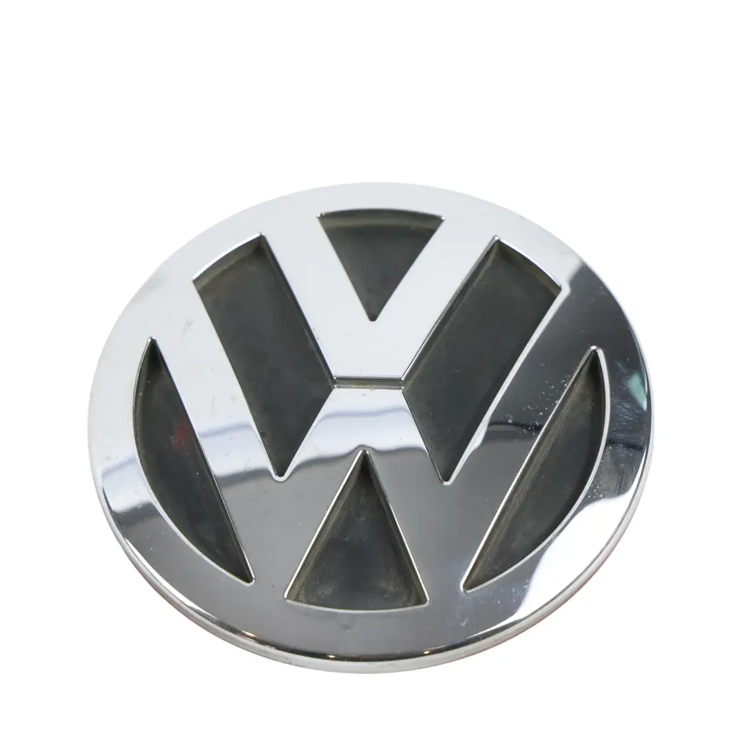 Hintertür Emblem Abzeichen Panel für Volkswagen Transporter T5 mit Teilenummer 7H0853630 Volkswagen Transporter T5 Hintertür Emblem Abzeichen Panel - SKU 7H0853630 - Teilenummer 7H0853630