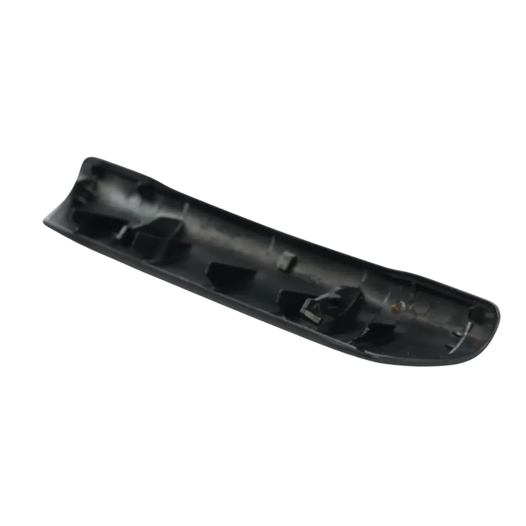 Cubierta Tirador Puerta para Volkswagen Transporter T5 con número de pieza 7H0867171B Volkswagen Transporter T5 Cubierta Tirador Puerta - SKU 7H0867171B - Número de pieza 7H0867171B