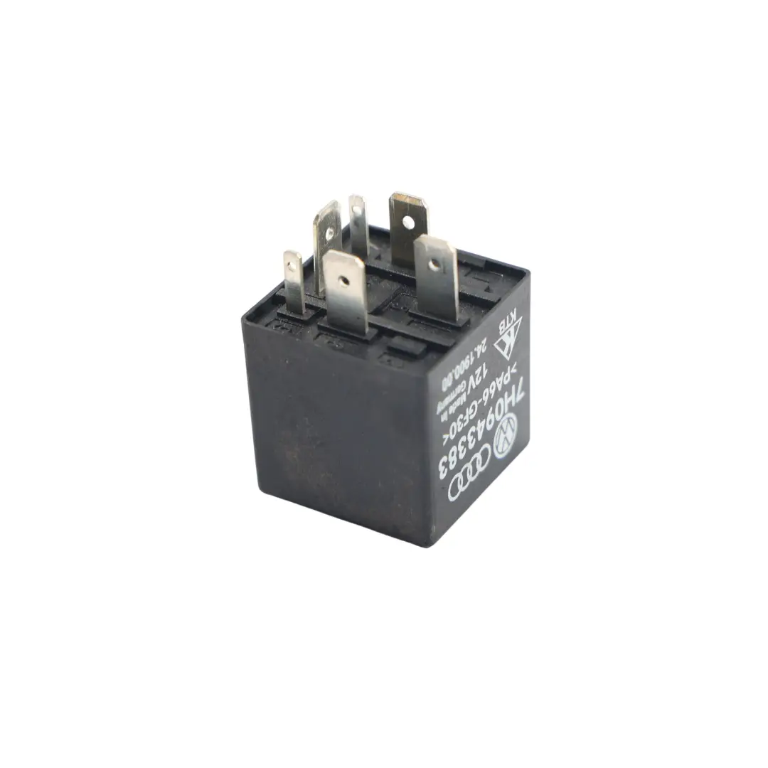 Relè Nero Centralina 5 Pin 12V 472 per Volkswagen Transporter T5 con numero di parte 7H0943383 Volkswagen Transporter T5 Relè Nero Centralina 5 Pin 12V 472 - SKU 7H0943383 - Numero di parte 7H0943383