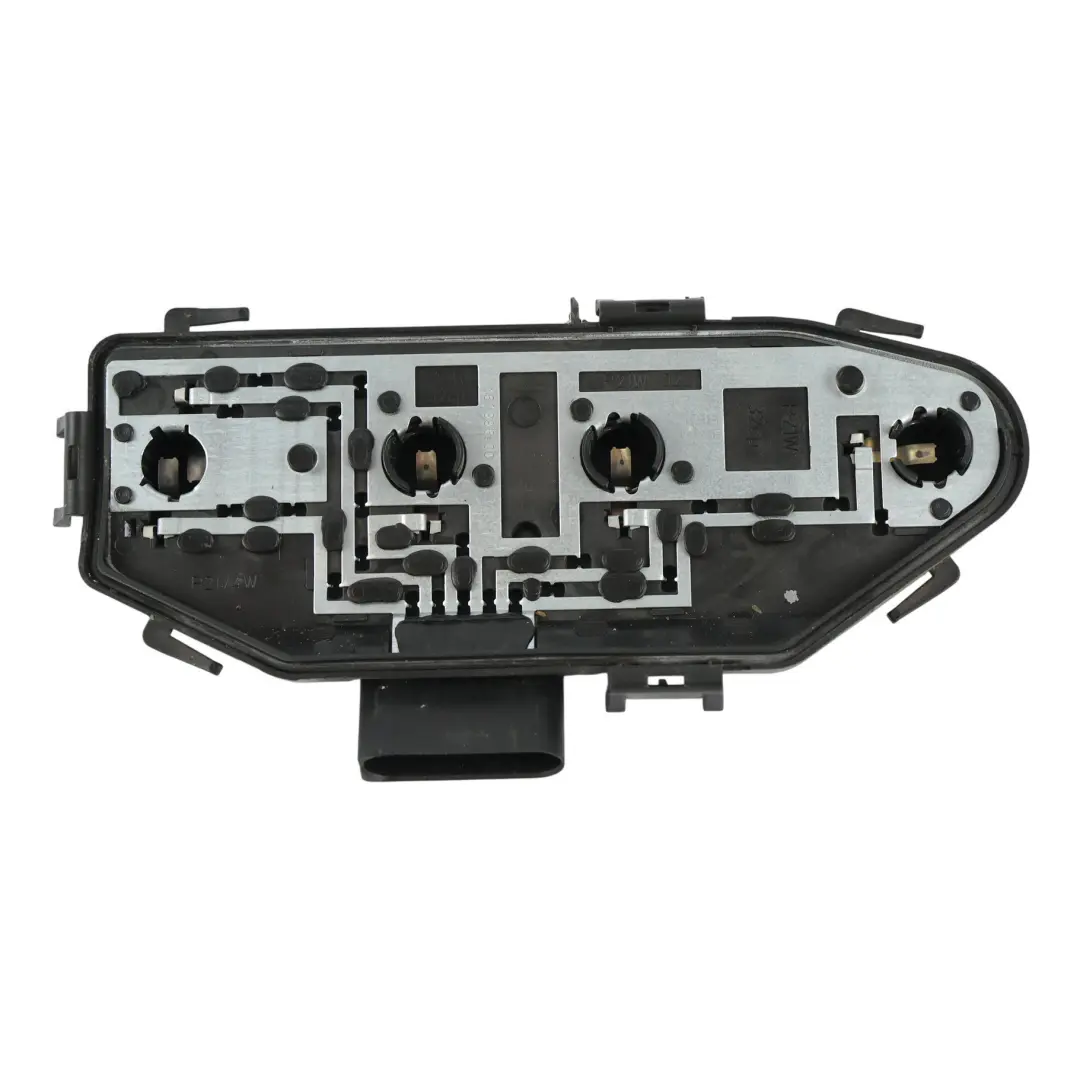 Support Ampoule Feu Arrière Gauche pour Volkswagen Transporter T5 à propos du numéro de pièce 7H0945257A Volkswagen Transporter T5 Support Ampoule Feu Arrière Gauche - SKU 7H0945257A - Numéro de pièce 7H0945257A