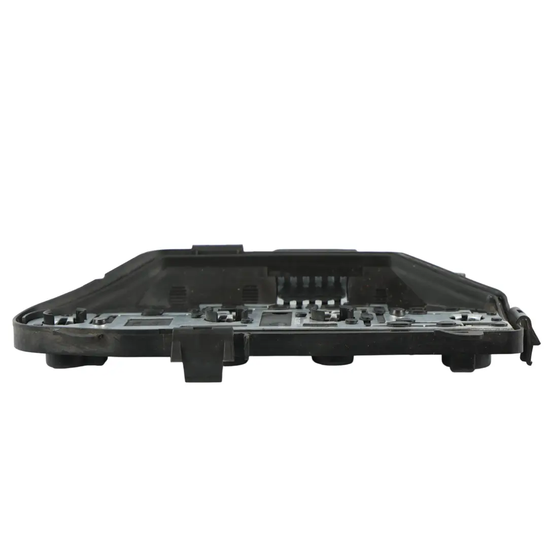 Volkswagen Transporter T5 Support Ampoule Feu Arrière Gauche - SKU 7H0945257A - Numéro de pièce 7H0945257A