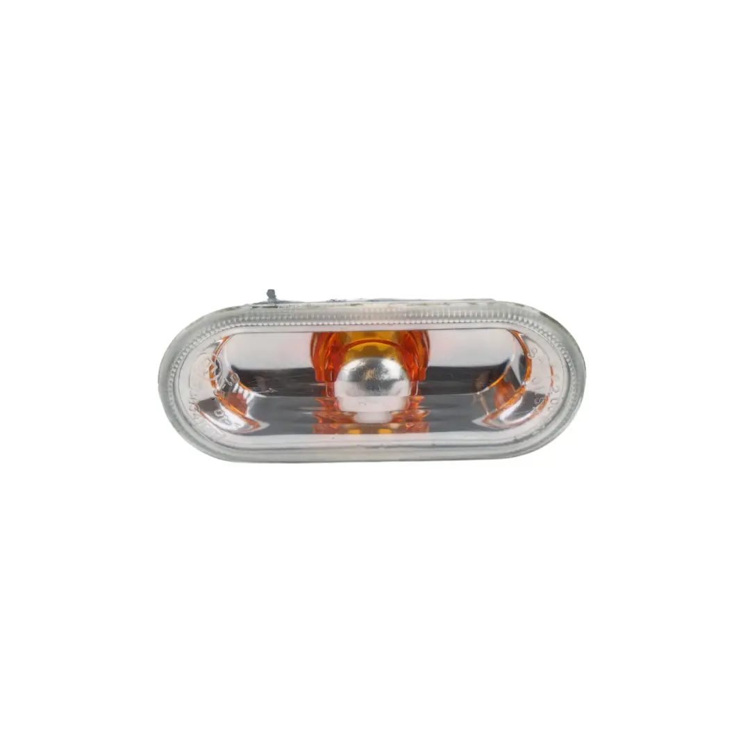Freccia Anteriore Sinistra Destra per Volkswagen Transporter T5 con numero di parte 7H0949117 Volkswagen Transporter T5 Freccia Anteriore Sinistra Destra - SKU 7H0949117 - Numero di parte 7H0949117