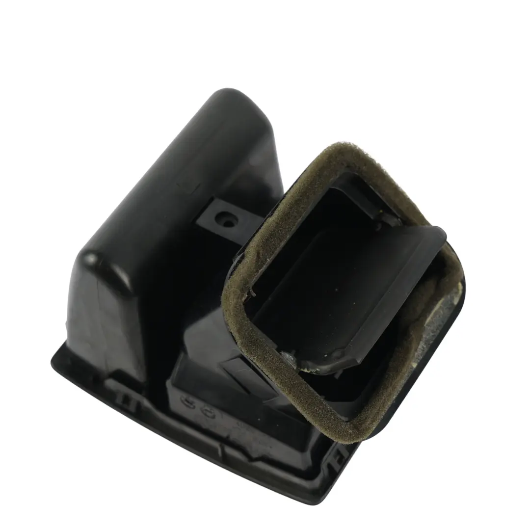 Bocchetta A/C Sinistra per Volkswagen Transporter T5 Caravelle con numero di parte 7H1819203E Volkswagen Transporter T5 Caravelle Bocchetta A/C Sinistra - SKU 7H1819203E - Numero di parte 7H1819203E