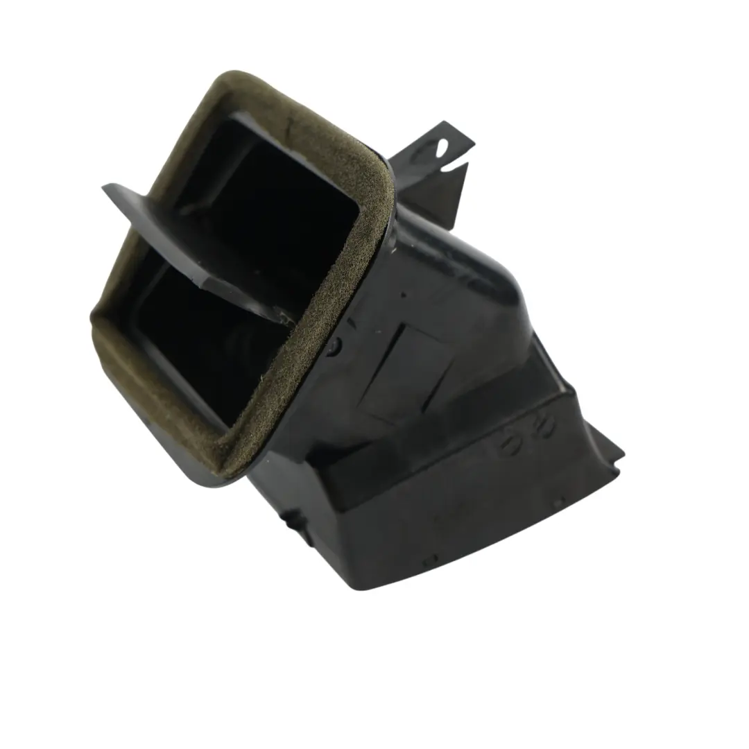 Dashboard A/C Air Condition Vent Right O/S to Volkswagen Transporter T5 with Part number 7H1819204E Volkswagen Transporter T5 Dashboard A/C Air Condition Vent Right O/S - SKU 7H1819204E - Part number 7H1819204E