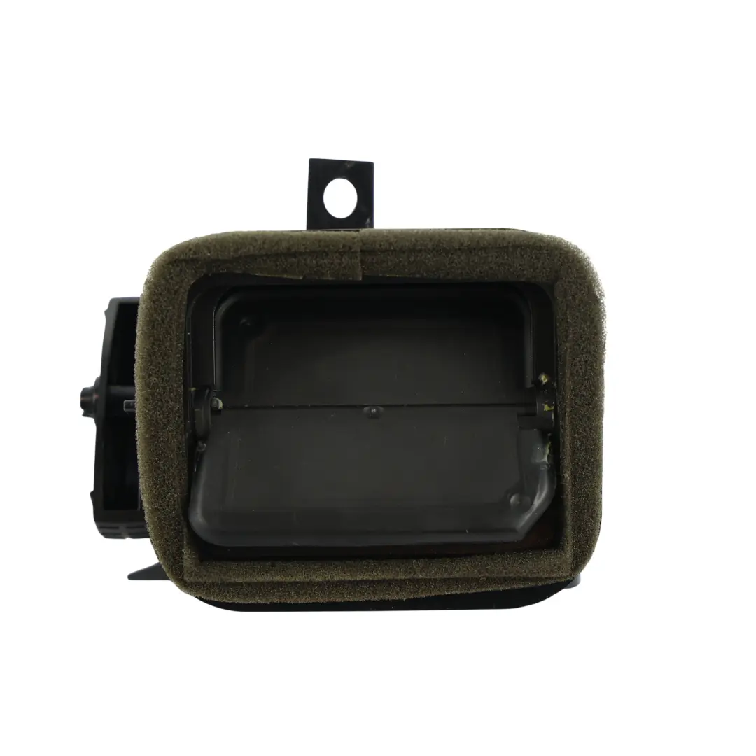 Volkswagen Transporter T5 Dashboard A/C Air Condition Vent Right O/S - SKU 7H1819204E - Part number 7H1819204E