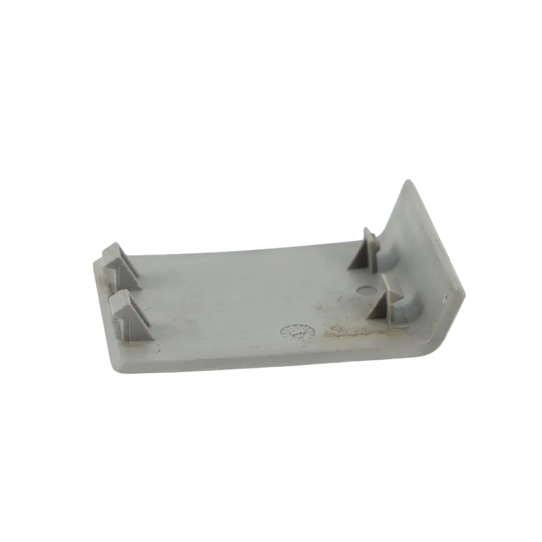 Copertura Cerniera Porta Sinistra per Volkswagen Transporter T5 T6 con numero di parte 7H5867197A Volkswagen Transporter T5 T6 Copertura Cerniera Porta Sinistra - SKU 7H5867197A - Numero di parte 7H5867197A