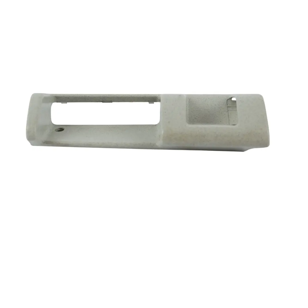 Poignée Porte Coulissante Droite Grise pour Volkswagen Transporter T5 à propos du numéro de pièce 7H5867620F Volkswagen Transporter T5 Poignée Porte Coulissante Droite Grise - SKU 7H5867620F - Numéro de pièce 7H5867620F