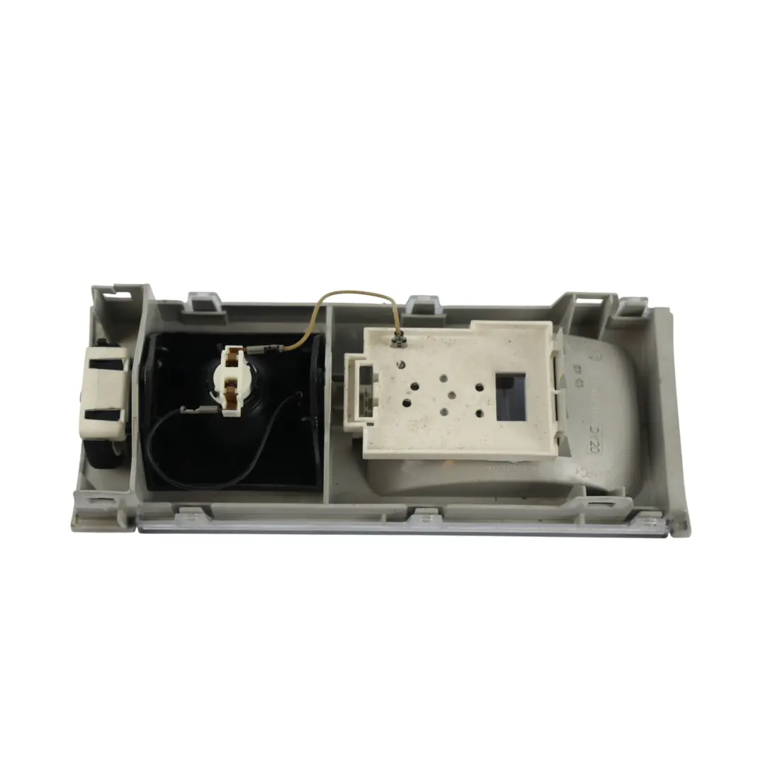 Volkswagen Transporter T5 Hinten Innenraum Lampe Licht - SKU 7H5947105E - Teilenummer 7H5947105E