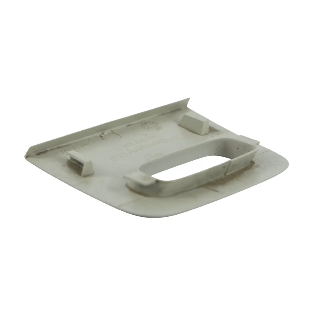 VW Transporter T5 Caravelle Gurtclip Verkleidung Hinten Rechts Grau - SKU 7H9857186B - Teilenummer 7H9857186B