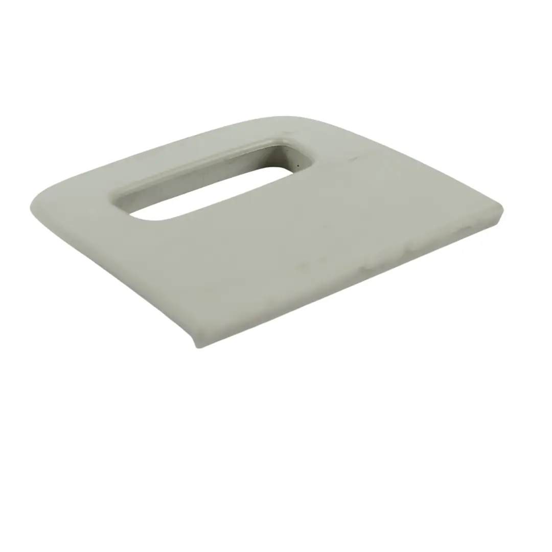 VW Transporter T5 Caravelle Clip Ceinture Sécurité Arrière Droite - SKU 7H9857186B - Numéro de pièce 7H9857186B