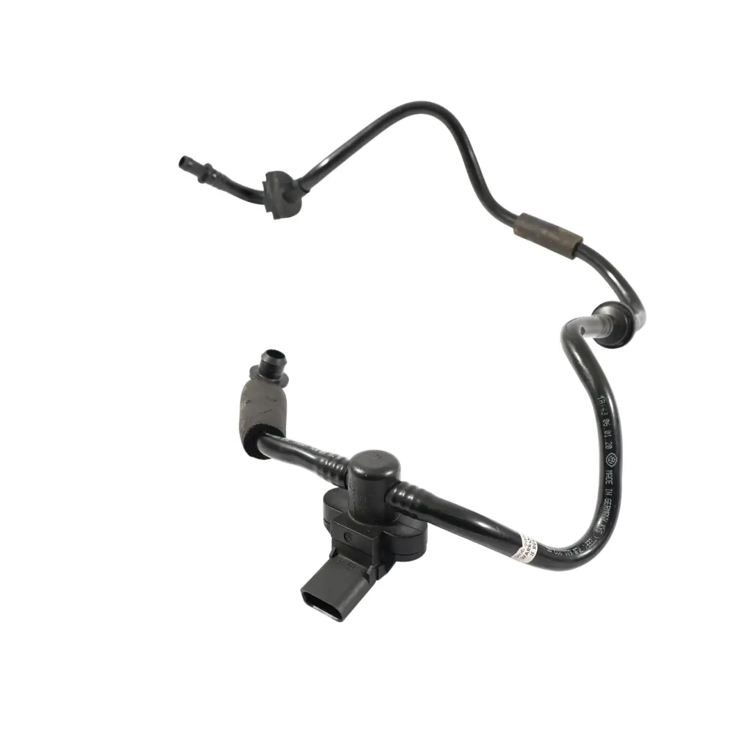VW Volkswagen Touareg 7L Brake Servo Vacuum Hose Pipe Line Petrol - SKU RHD-7L0611932AD - Part number 7L0611932AD