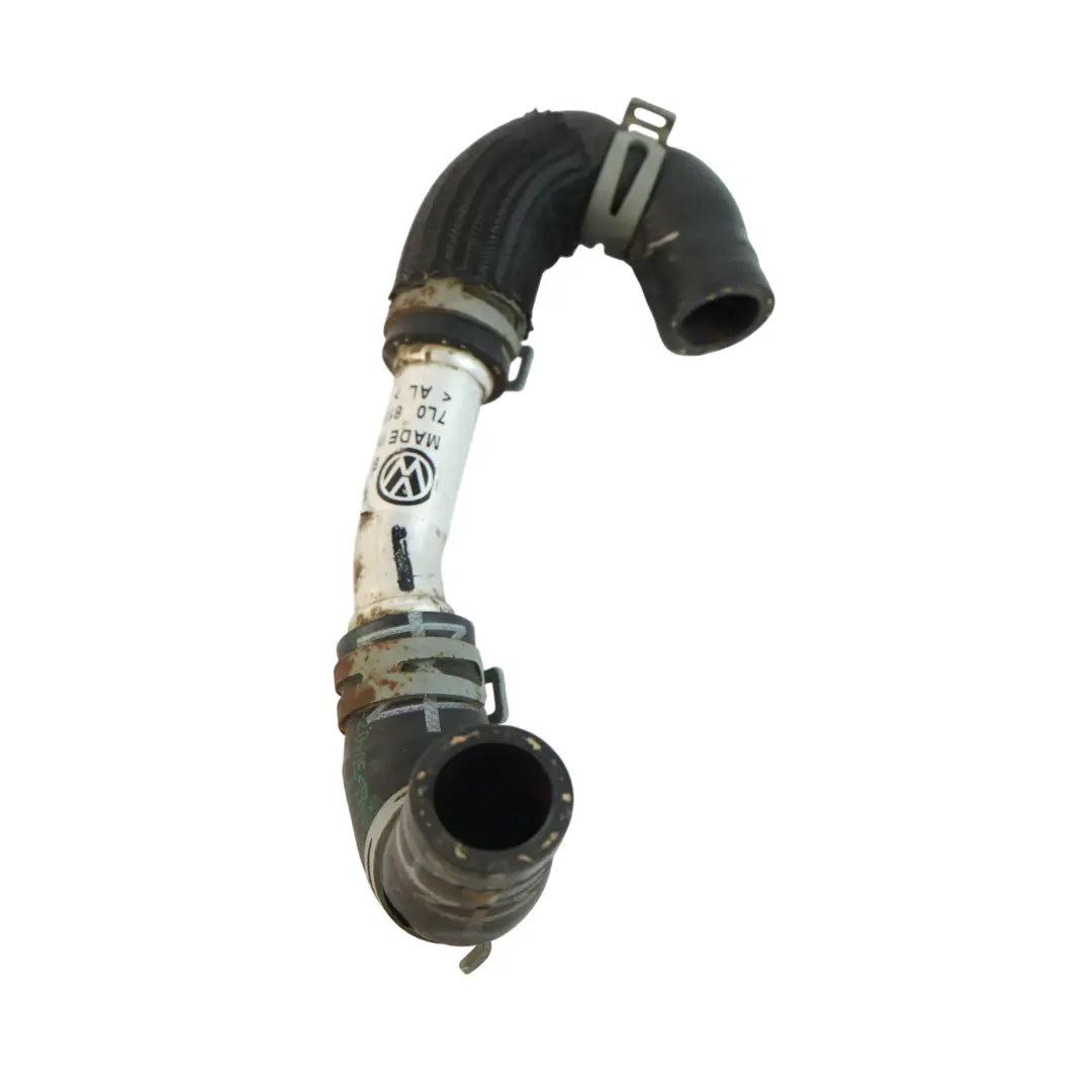 Tubo Condotto Liquido Refrigerante 3.0 TDI per Audi Q7 4L con numero di parte 7L0819857C Audi Q7 4L Tubo Condotto Liquido Refrigerante 3.0 TDI - SKU 7L0819857C - Numero di parte 7L0819857C