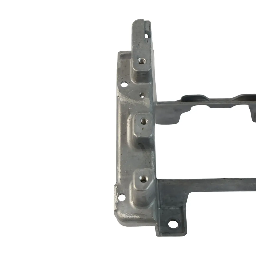 Audi Q7 4L VW Touareg Mittelkonsole Armlehne Halterung Träger Hinten - SKU 7L0863345 - Teilenummer 7L0863345