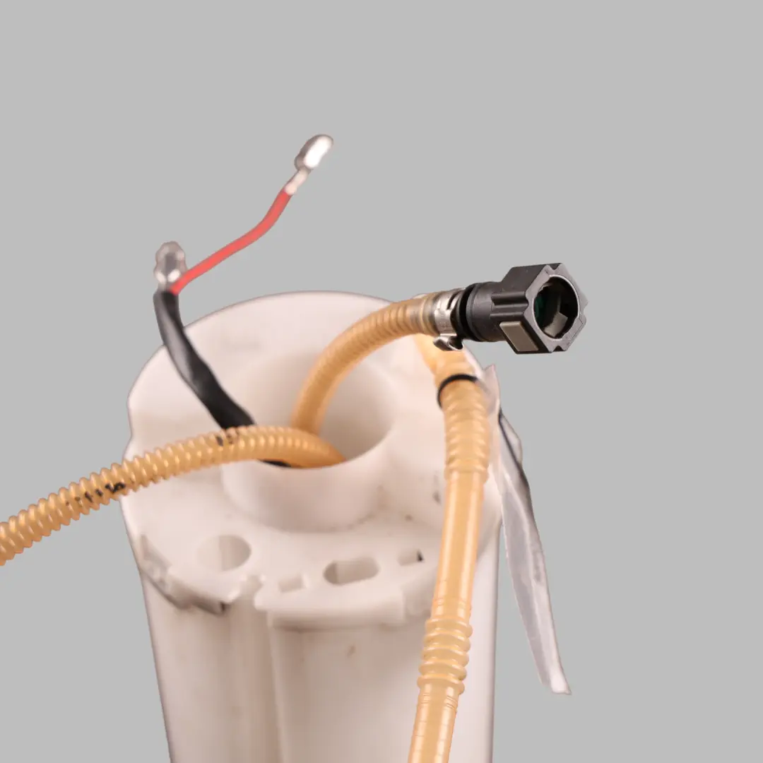 Volkswagen VW Touareg 7L Fuel Pump Sender Sending Unit Left N/S 3.2 V6 - SKU 7L0919679-2 - Part number 7L0919679