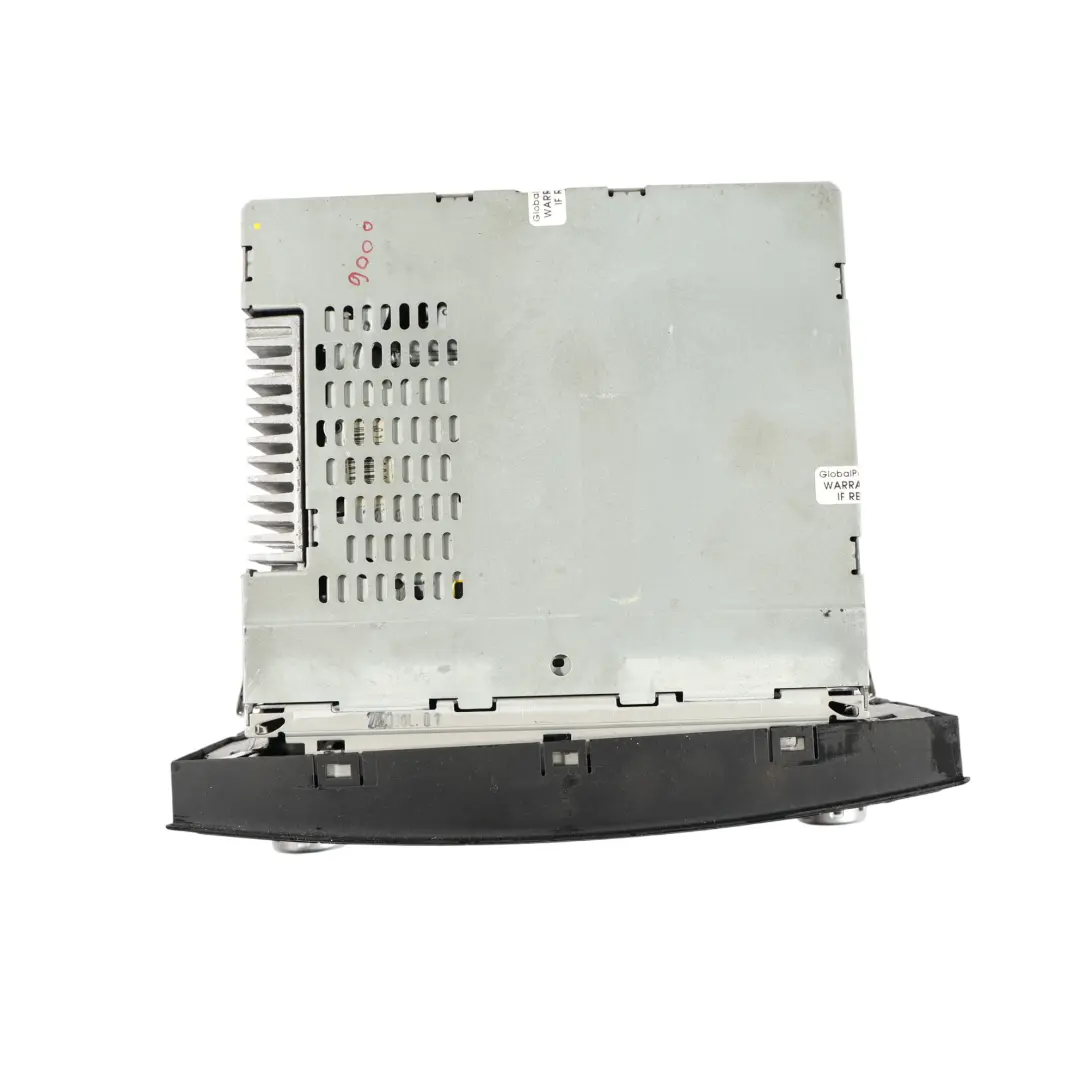 7L Autoradio Navigation GPS Unité Centrale pour Volkswagen Touareg à propos du numéro de pièce 7L6035195 Volkswagen Touareg 7L Autoradio Navigation GPS Unité Centrale - SKU 7L6035195 - Numéro de pièce 7L6035195