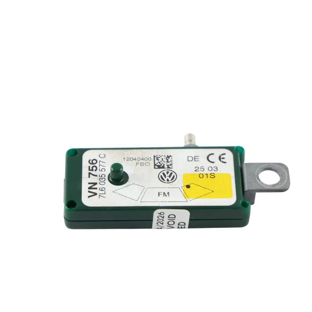 Volkswagen Touareg 7L Amplificateur Antenne FM - SKU 7L6035577C - Numéro de pièce 7L6035577C