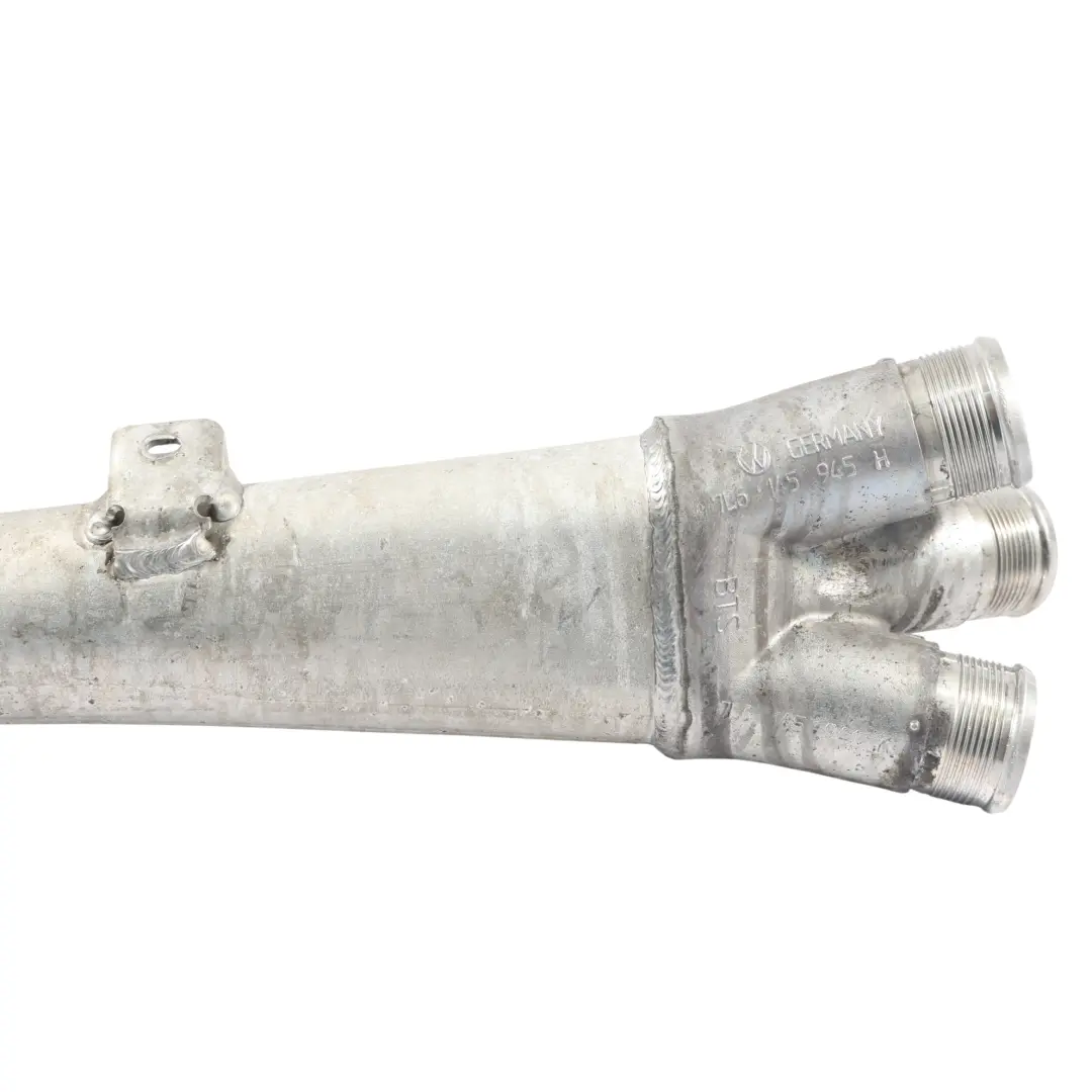 Charge Intake Pipe Hose Line 3.0 TDI 7L6145945C to Audi Q7 4L Intercooler Air with Part number 7L6145945H Audi Q7 4L Intercooler Air Charge Intake Pipe Hose Line 3.0 TDI 7L6145945C - SKU 7L6145945H - Part number 7L6145945H