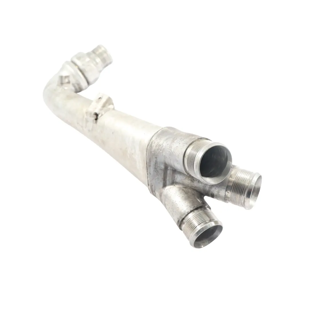 Tuyau Conduit Air Admission Échangeur 3.0 TDI 7L6145945C pour Audi Q7 4L à propos du numéro de pièce 7L6145945H Audi Q7 4L Tuyau Conduit Air Admission Échangeur 3.0 TDI 7L6145945C - SKU 7L6145945H - Numéro de pièce 7L6145945H