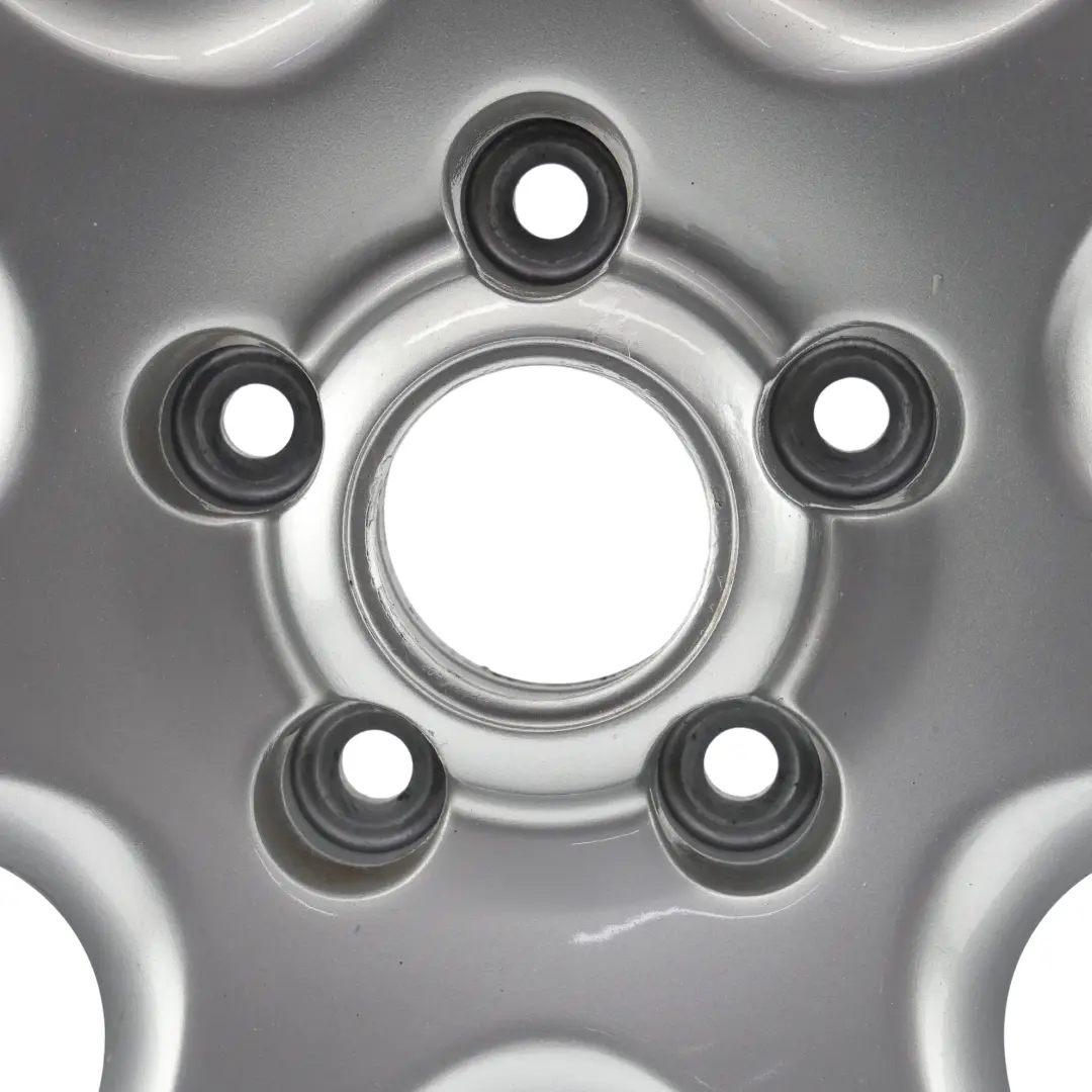 7L Llanta Aleación Plata 17" 7,5J ET55 5/130 para Volkswagen Touareg con número de pieza 7L6601025A Volkswagen Touareg 7L Llanta Aleación Plata 17" 7,5J ET55 5/130 - SKU 7L6601025A-1 - Número de pieza 7L6601025A