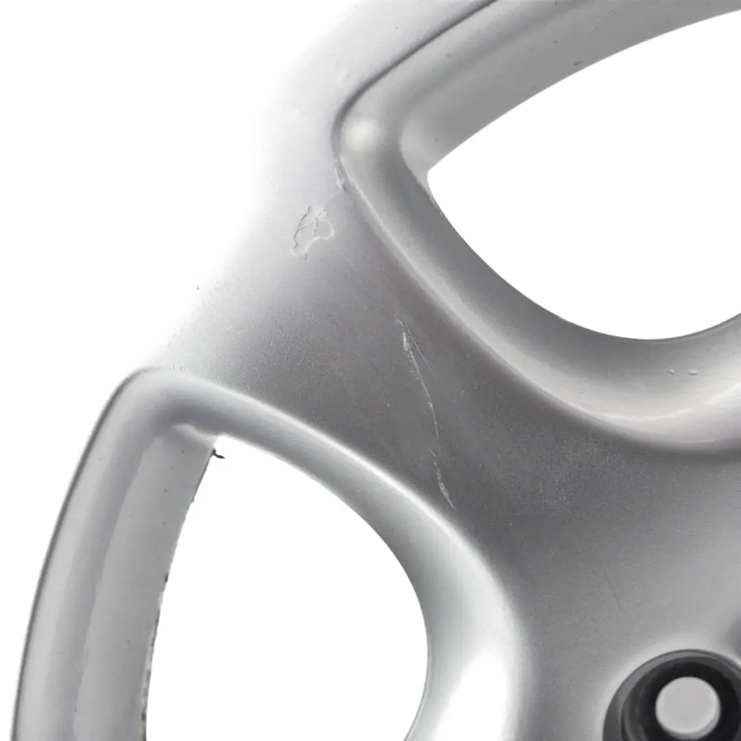 7L Felga Srebrna 17" 7,5J ET55 5/130 do Volkswagen Touareg o numerze 7L6601025A Volkswagen Touareg 7L Felga Srebrna 17" 7,5J ET55 5/130 - SKU 7L6601025A-2 - Numer Części 7L6601025A