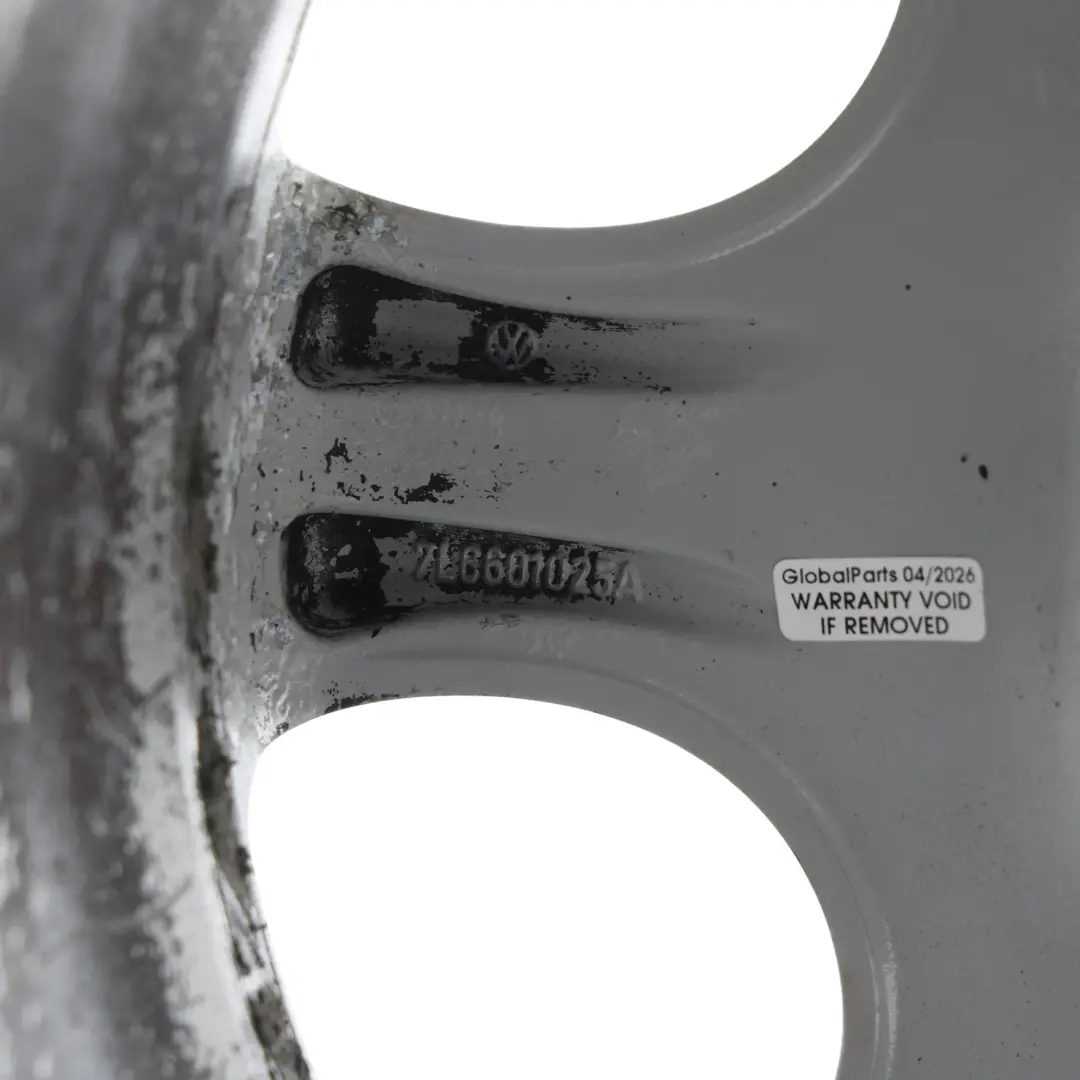 7L Llanta Aleación Plata 17" 7,5J ET55 5/130 para Volkswagen Touareg con número de pieza 7L6601025A Volkswagen Touareg 7L Llanta Aleación Plata 17" 7,5J ET55 5/130 - SKU 7L6601025A-3 - Número de pieza 7L6601025A