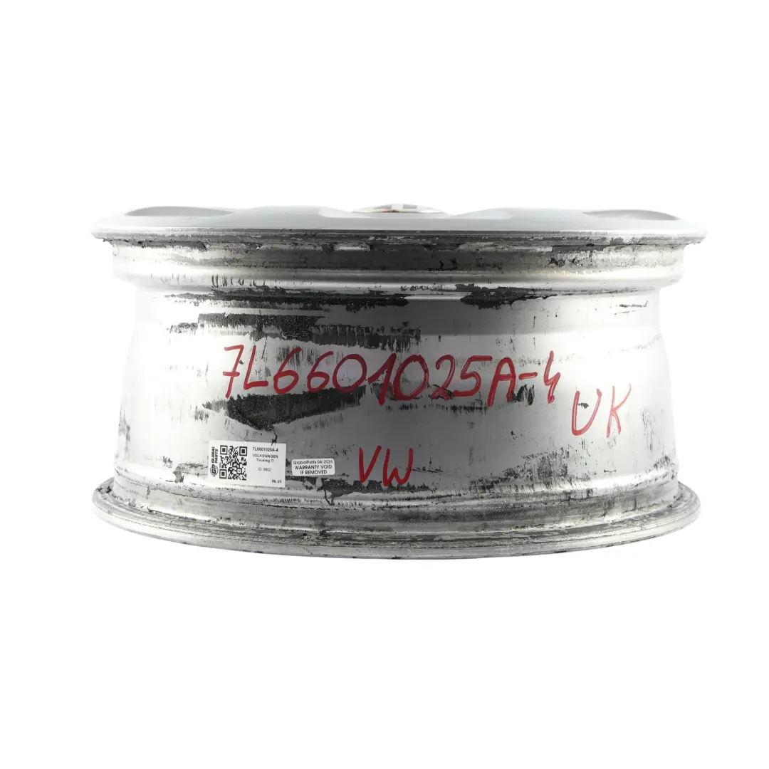 7L Jante Alliage Argent 17" 7,5J ET55 5/130 pour Volkswagen Touareg à propos du numéro de pièce 7L6601025A Volkswagen Touareg 7L Jante Alliage Argent 17" 7,5J ET55 5/130 - SKU 7L6601025A-4 - Numéro de pièce 7L6601025A