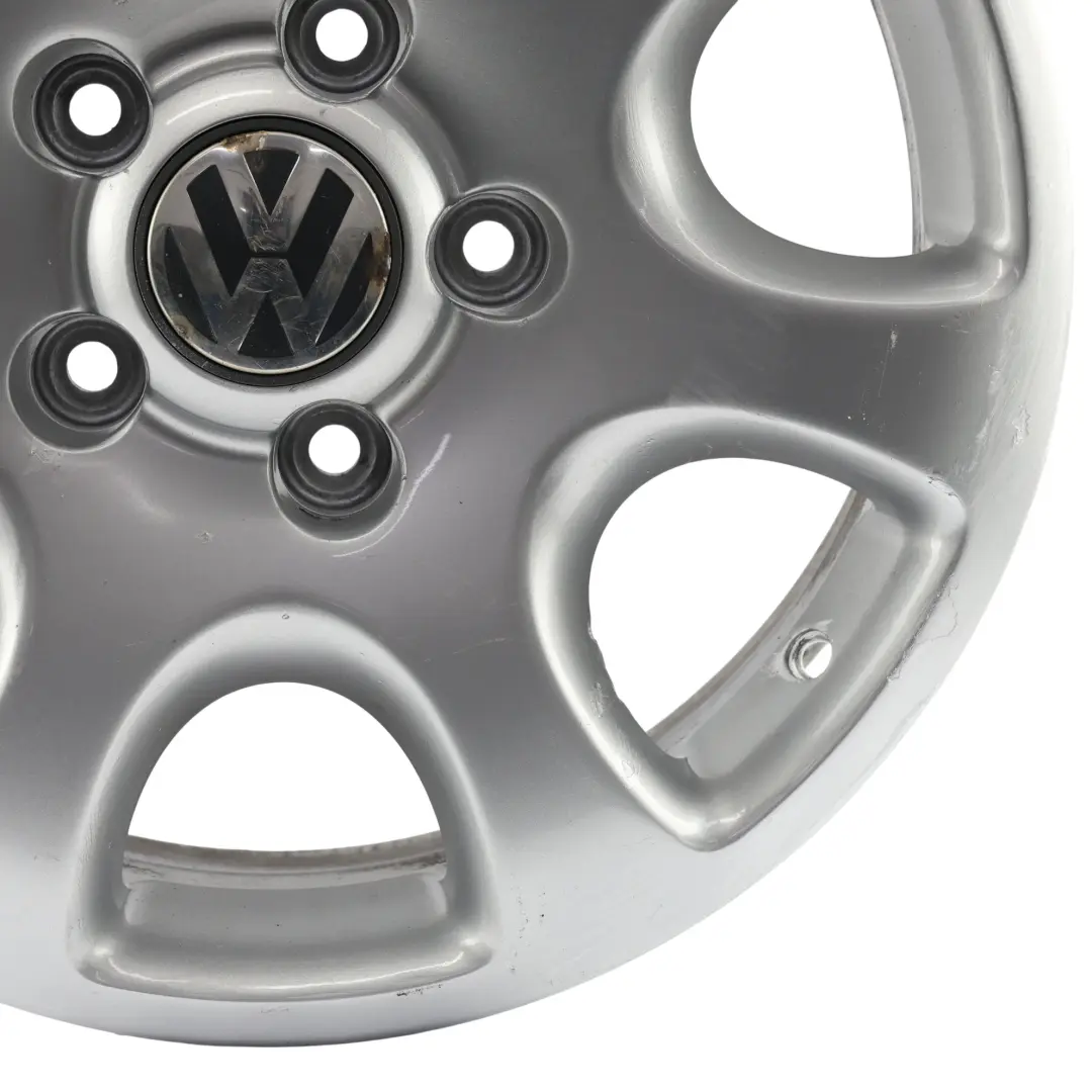 7L Alufelge Silber 17" 7,5J ET55 5/130 für Volkswagen Touareg mit Teilenummer 7L6601025A Volkswagen Touareg 7L Alufelge Silber 17" 7,5J ET55 5/130 - SKU 7L6601025A-4 - Teilenummer 7L6601025A