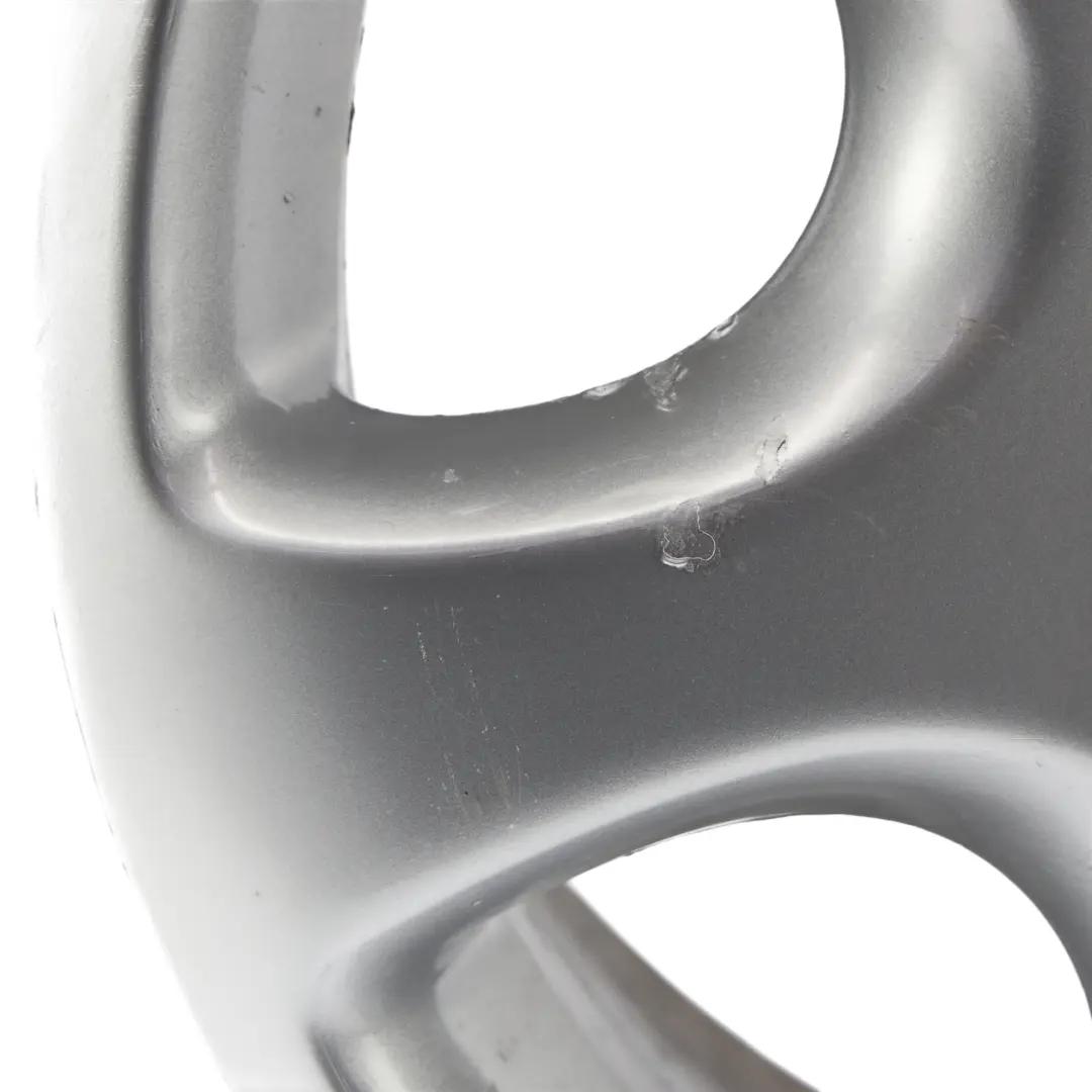 7L Jante Alliage Argent 17" 7,5J ET55 5/130 pour Volkswagen Touareg à propos du numéro de pièce 7L6601025A Volkswagen Touareg 7L Jante Alliage Argent 17" 7,5J ET55 5/130 - SKU 7L6601025A-4 - Numéro de pièce 7L6601025A