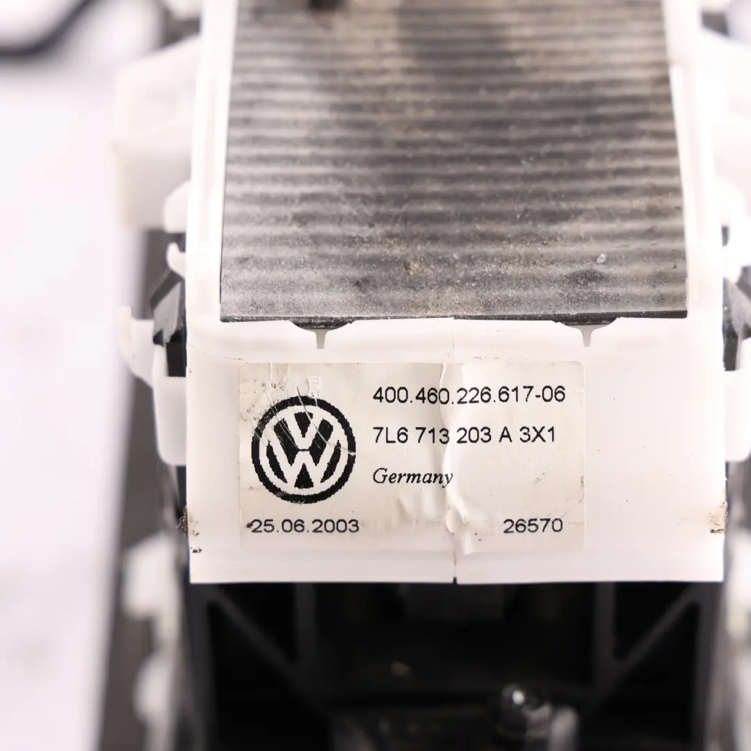 7L Mechanizm Dźwignia Zmiany Biegów Automat do Volkswagen Touareg o numerze 7L6713093A Volkswagen Touareg 7L Mechanizm Dźwignia Zmiany Biegów Automat - SKU 7L6713093A - Numer Części 7L6713093A