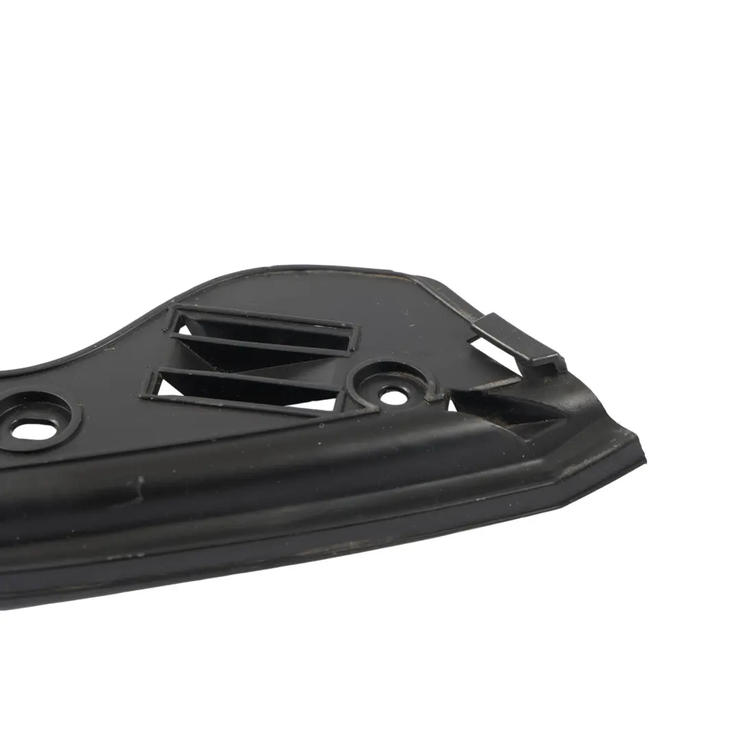 7L Support Fixation Pare-Chocs Arrière Droit pour Volkswagen Touareg à propos du numéro de pièce 7L6807394A Volkswagen Touareg 7L Support Fixation Pare-Chocs Arrière Droit - SKU 7L6807394A - Numéro de pièce 7L6807394A