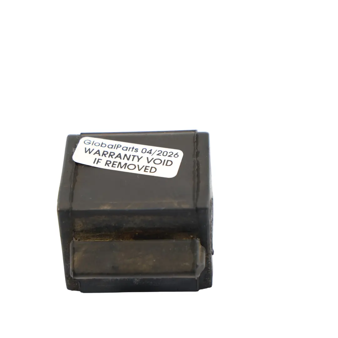 7L Osłona Prowadnicy Maski Pokrywy Silnika do Volkswagen Touareg o numerze 7L6823493 Volkswagen Touareg 7L Osłona Prowadnicy Maski Pokrywy Silnika - SKU 7L6823493 - Numer Części 7L6823493