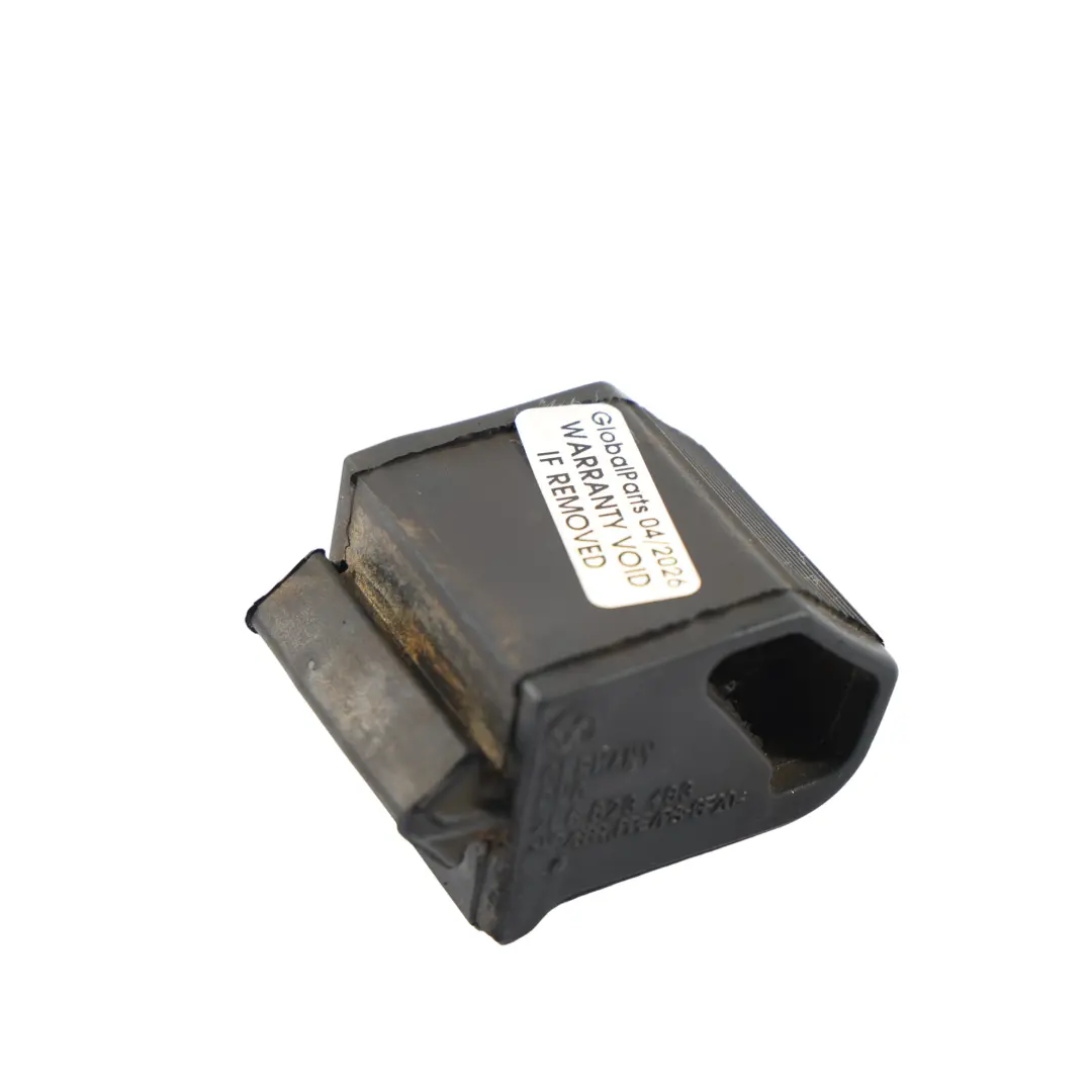 7L Guía Cubierta Capó Delantero para Volkswagen Touareg con número de pieza 7L6823493 Volkswagen Touareg 7L Guía Cubierta Capó Delantero - SKU 7L6823493 - Número de pieza 7L6823493