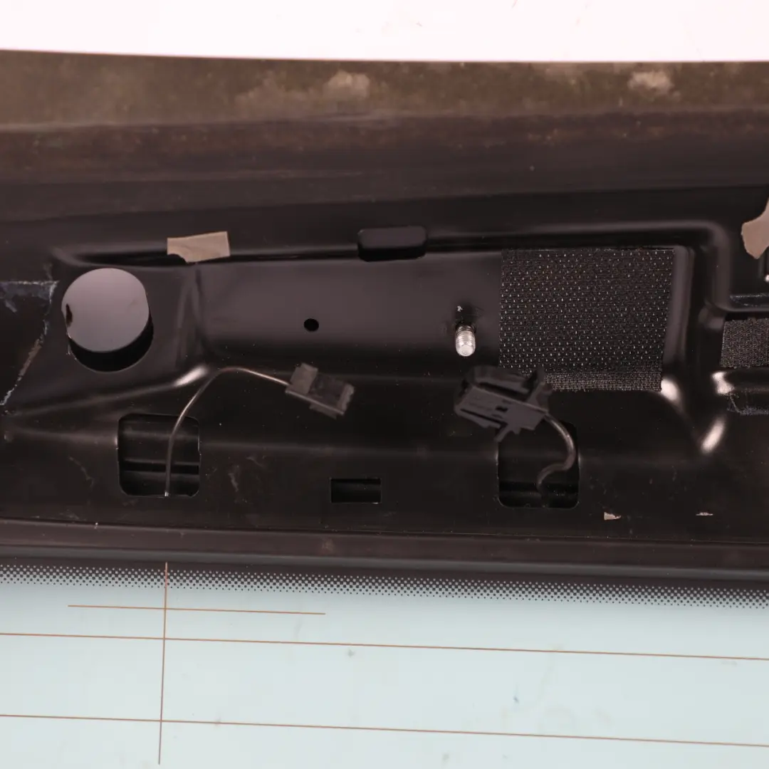 7L Rear Window Boot Trunk Lid Tailgate Glass AS2 to Volkswagen Touareg with Part number 7L6845211BG Volkswagen Touareg 7L Rear Window Boot Trunk Lid Tailgate Glass AS2 - SKU 7L6845211BG - Part number 7L6845211BG